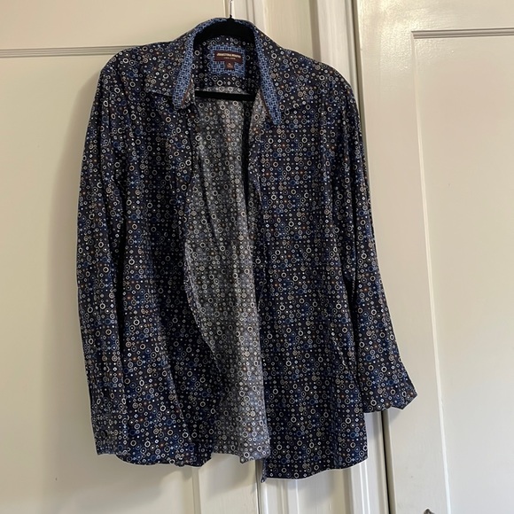 Casual button down shirt - Picture 1 of 4